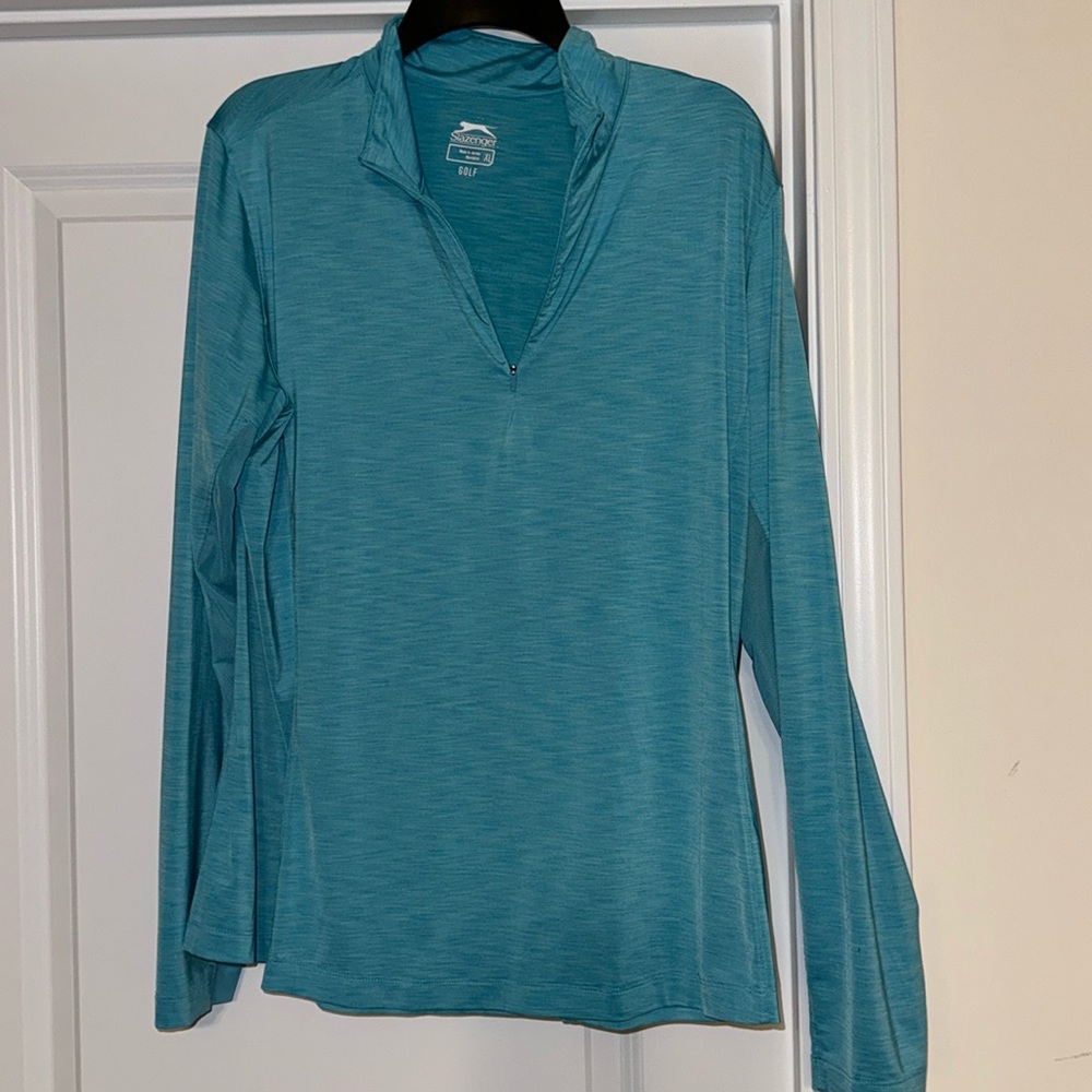 Slazenger 1/2 zip pullover size XL